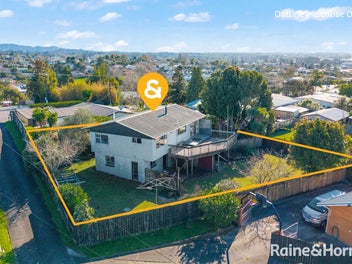 2/90 Rosier Road, Glen Eden, Auckland