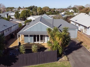 32 Webb Place, Papamoa Beach, Papamoa