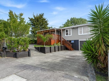 242 Henderson Valley Road, Henderson, Auckland
