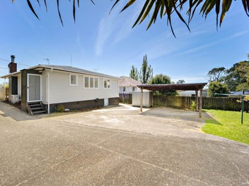 13 Bedford Street, Te Atatu South, Auckland