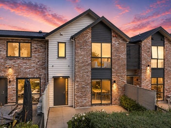 55 Waituarua Drive, Takanini, Auckland