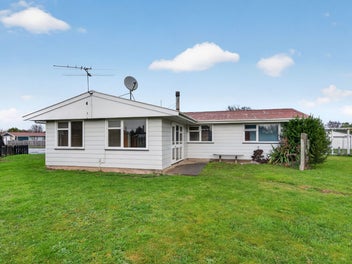 20 Tasman Crescent, Carterton