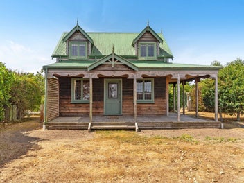 27 Ferry Road, Martinborough, Martinborough