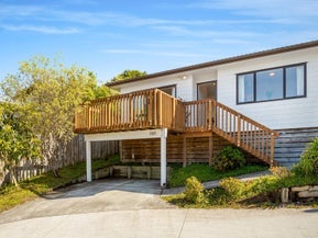 88A West Harbour Drive, West Harbour, Auckland