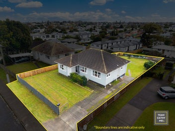 11 Hooks Road, Manurewa, Auckland