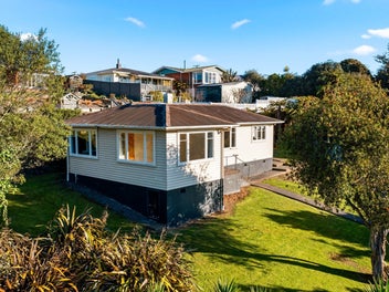 16 Tarrangower Avenue, Taumarunui