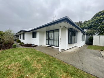2/119C Parkers Road, Tahunanui, Nelson