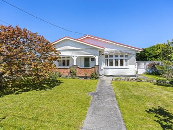6 French Street, Moturoa, New Plymouth