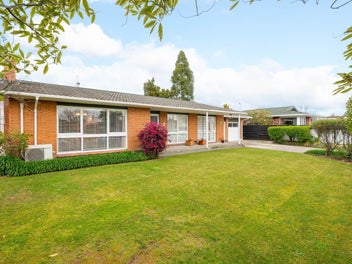 46 Chedworth Avenue, Chedworth, Hamilton