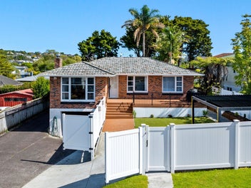 1/10 Stanaway St, Hillcrest, North Shore City