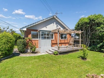 1/5 Rosebank Avenue, Avalon, Lower Hutt