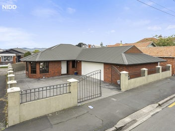 227 Forbury Road, Saint Clair, Dunedin