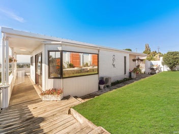 43 Sunset Road, Totara Vale, Auckland