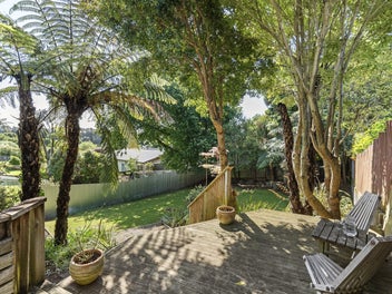 8 Parsons Street, Vogeltown, New Plymouth
