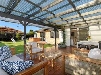17 Andalusian Place, Papamoa Beach, Papamoa