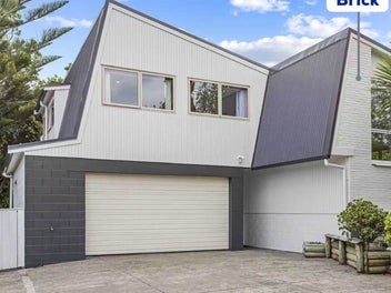 101 Stapleford Crescent, Browns Bay, Auckland