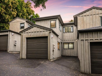 135D Triangle Road, Massey, Auckland