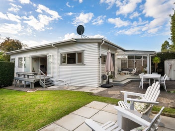 14 Richard Street, Westmere, Auckland