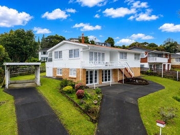 2 Takapu Street, Henderson, Auckland