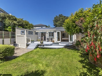 10 Hall Street, Newtown, Wellington