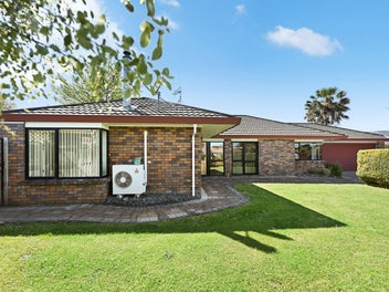 9 Jean Place, Pukete, Hamilton