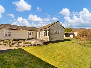 25 Derrett Place, Saint Martins, Christchurch