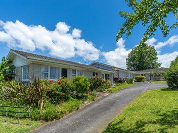 2/77 Wellington Street, Howick, Auckland