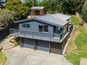 25 Herekawe Drive, Spotswood, New Plymouth