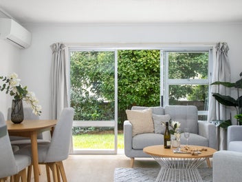 3/45 Blockhouse Bay Road, Avondale, Auckland