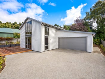 12A St Albans Street, Bradford, Dunedin
