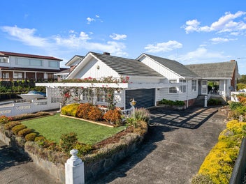 45 Whytehead Crescent, St Heliers, Auckland
