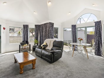 29B The Parade, Island Bay, Wellington