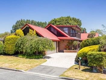 15 Yellowstone Crescent, Burwood, Christchurch