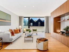 7 Jean Caldwell Way, Island Bay, Wellington