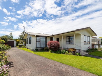 3 Lowes Place, Solway, Masterton