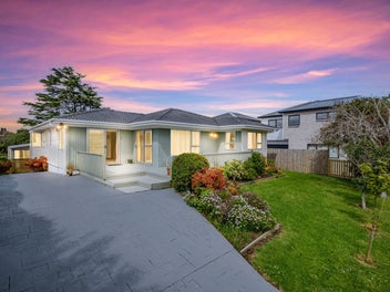 60 Priestley Drive, Bucklands Beach, Auckland