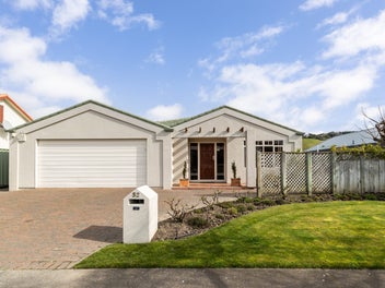 52 Kensington Drive, Taradale, Napier