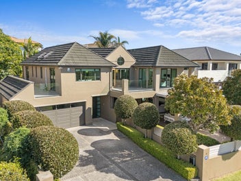 9 Onemana Way, Te Atatu Peninsula, Auckland