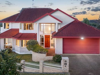 4 Bonnard Place, West Harbour, Auckland