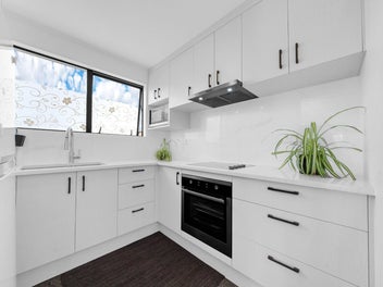 1/49 Coombe Avenue, Otara, Auckland