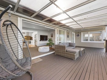 47 Ennis Avenue, Pakuranga Heights, Auckland