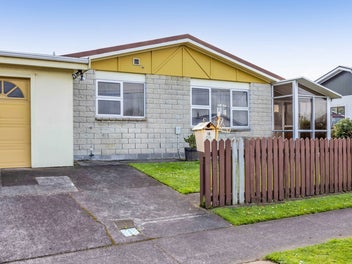 7B Albion Street, Hawera