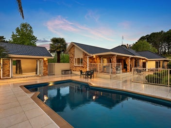 1170 East Coast Road, Redvale, Auckland