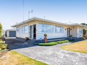 15 Reid Avenue, Hawera