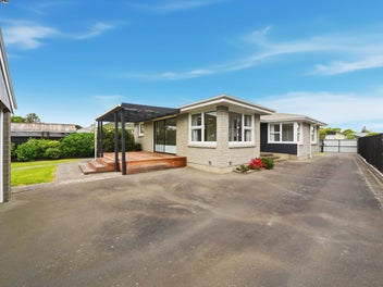 32 Reynolds Avenue, Bishopdale, Christchurch