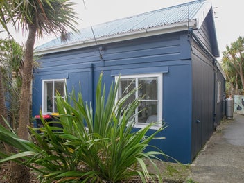 35 Barrow Street, Bluff, Bluff