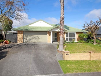 3 Tolben Place, Golflands, Auckland
