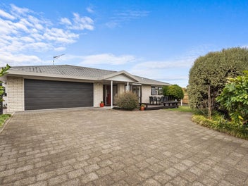 11 Conrad Place, Leamington, Cambridge