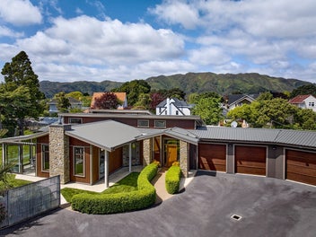 24A Hautana Square, Woburn, Lower Hutt