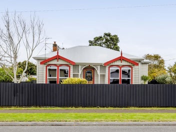 118 Manawapou Road, Hawera